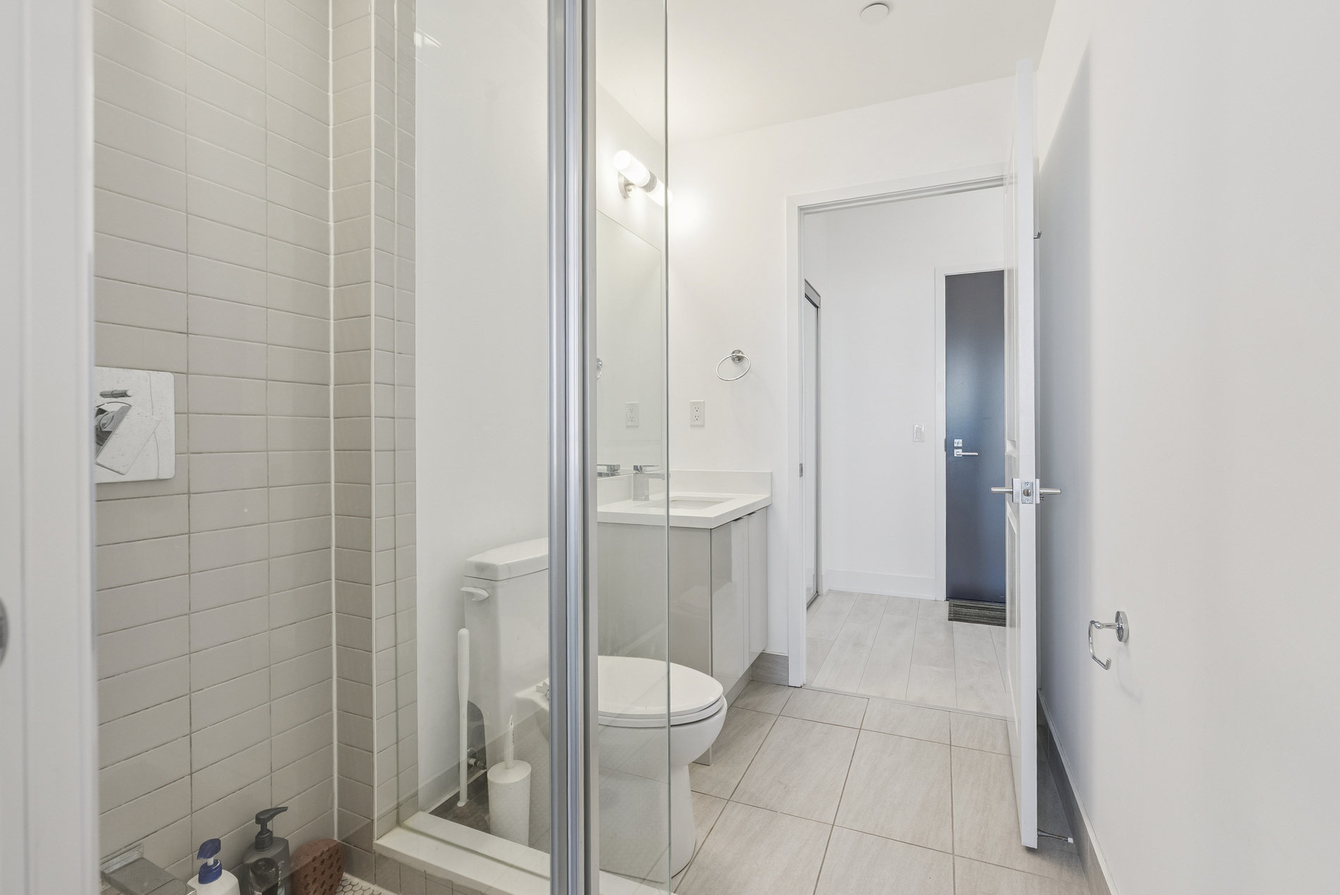 Second bathroom with stand-up glass shower